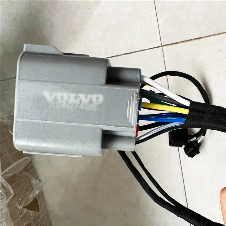 82407496 Head Lamp Cable For Volvo Truck